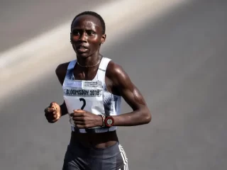 Rosemary Wanjiru runs the second-fastest women’s marathon debut in history, clocking 2:18:00