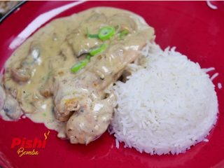 Chicken in Mushroom Sauce with Rice | Pishi Bomba