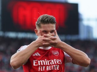 Set-piece kings Arsenal trade style for steel to win Premier League title for first time in 22 years