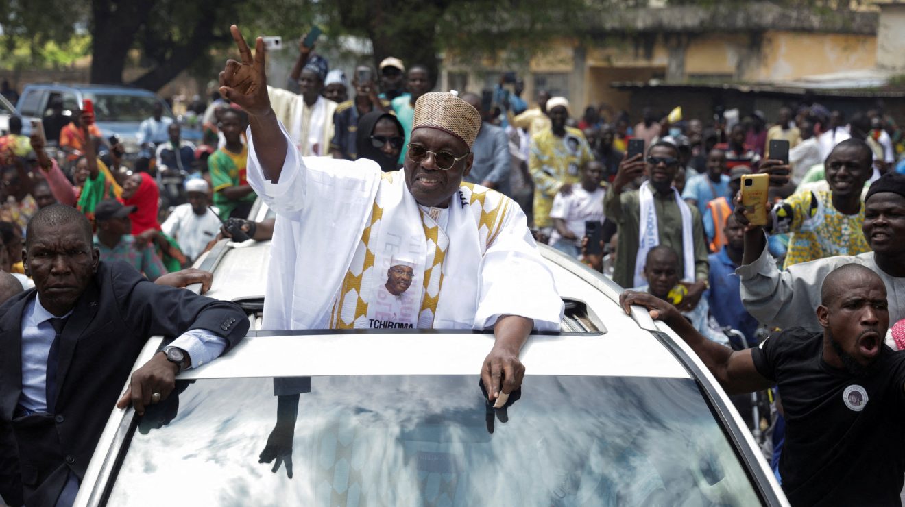 Cameroon opposition candidate Tchiroma claims victory in presidential poll, urges Biya to concede