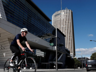South African ambassador found dead in Paris hotel, note left for wife
