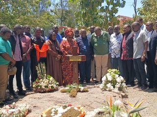 Behind Uhuru Kenyatta’s private mourning at Raila Odinga’s grave