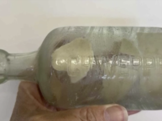 109-year-old letters in a bottle wash up on Australian beach