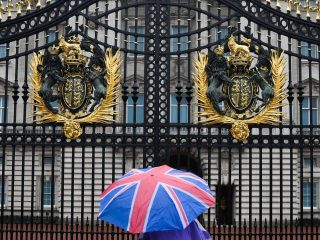 UK to enforce travel permit requirement on foreign visitors