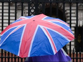 UK to enforce travel permit requirement on foreign visitors