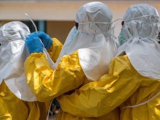 Plans to set up US Ebola quarantine facility advance despite court order