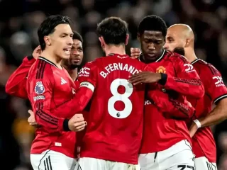 E389: United’s Bench Options