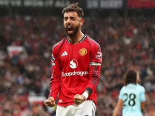 E412: Bruno Wins FWA Player Of The Season